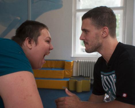 Neilustrovat, ale analyzovat. Dokument ČT