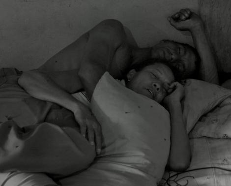 Usnout na horkých kolenou