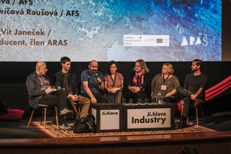 Veřejnoprávní role dokumentární tvorby v České televizi