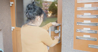 Jak se dá ukončit bytová nouze / projekce a diskuze