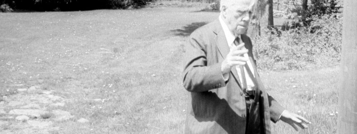 Robert Frost: Spor milence se světem