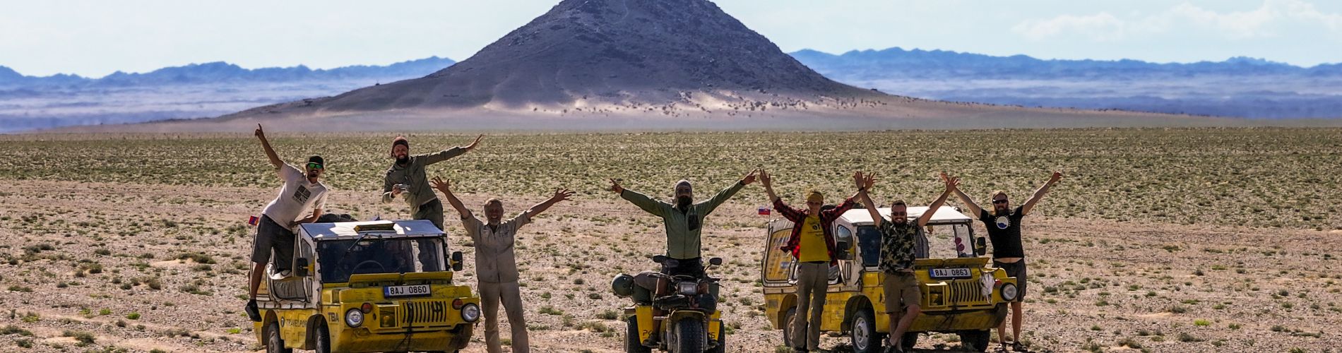 Žlutou žábou do země modrého nebe