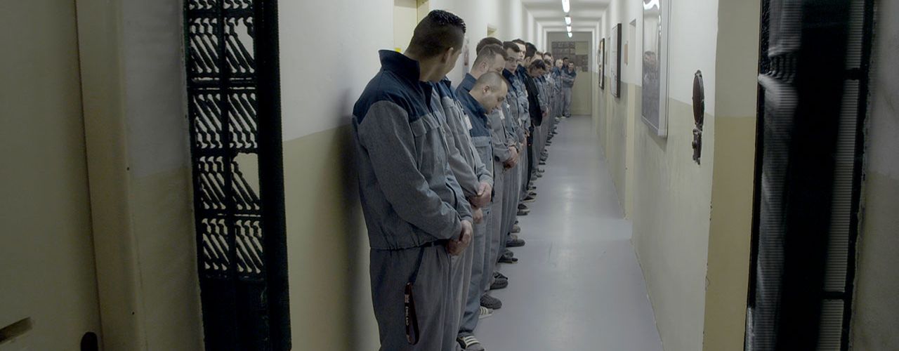 30 dní ze života českého dozorce