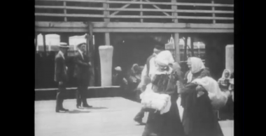 Imigranti přijíždějící na Ellis Island