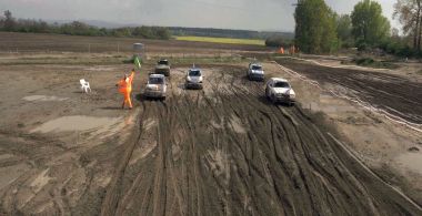 Láska pod kapotou