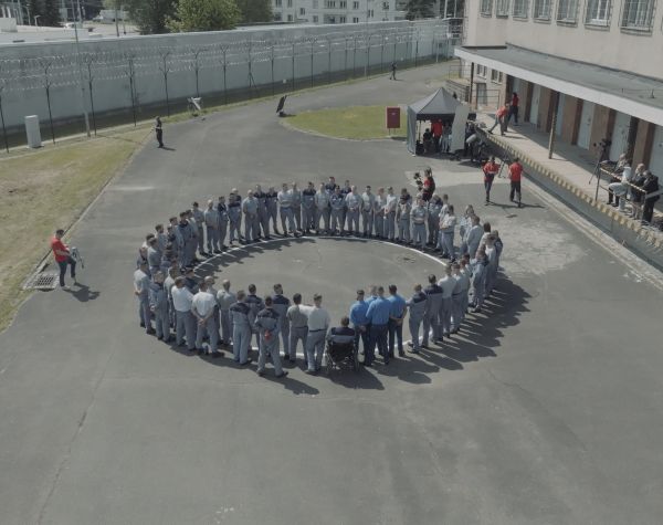 czeXperiment: Muži v kruhu – hlasování z mužské věznice