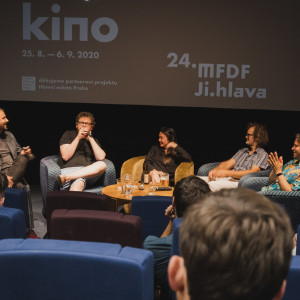 Jak Bůh hledal Karla, režie: Vít Klusák, Filip Remunda