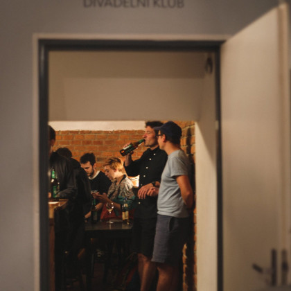 Kliknutím zvětšíte Mohyla války | režie: Martin Ježek