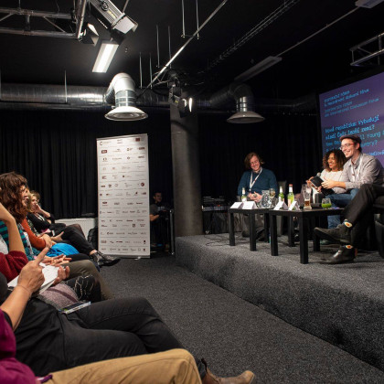 Kliknutím zvětšíte KRIZE LEVICE