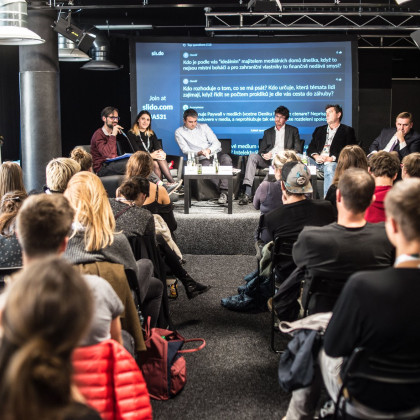 Kliknutím zvětšíte BUDOUCNOST ŽURNALISTIKY