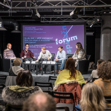 Kliknutím zvětšíte UMĚLÁ INTELIGENCE A PROMĚNA LIDSTVÍ