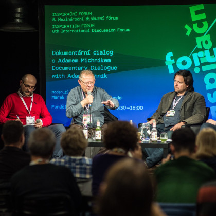 Kliknutím zvětšíte STŘEDNÍ EVROPA MEZI DVĚMA SVĚTY