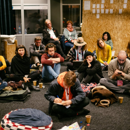 Kliknutím zvětšíte KRIZE LEVICE