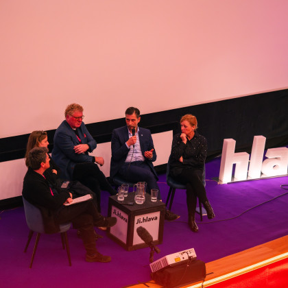 mfdf-jihlava_2026-10-26_2048px_vojtech_vahala_dukla_uvody_a_debata_ct_116