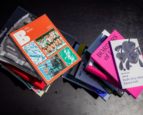 Kliknutím zvětšíte