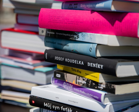 Kliknutím zvětšíte