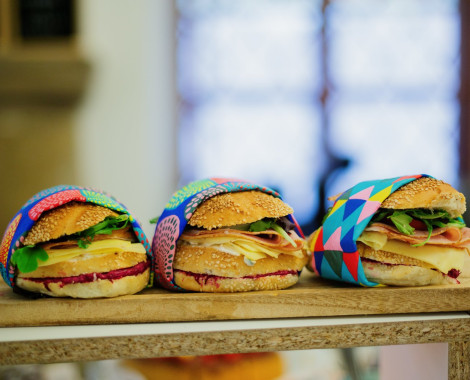 Kliknutím zvětšíte