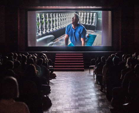 Kliknutím zvětšíte