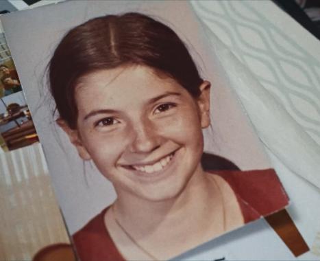 Francouzská spisovatelka Christine Angot o konfrontaci s incestem ve svém filmovém debutu „Jedna rodina“
